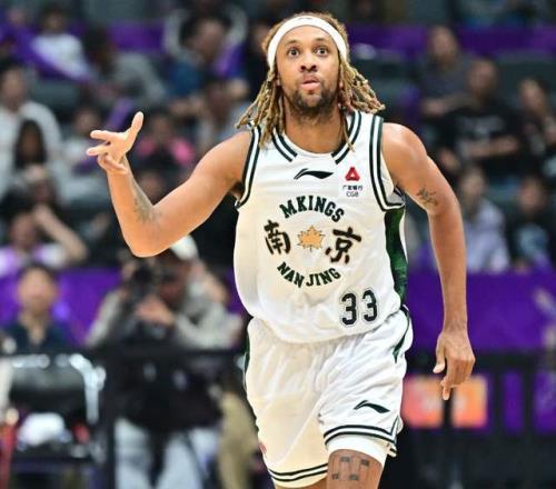 砍44分13助！CBA又一頂級(jí)得分手誕生，有望率領(lǐng)同曦重返季后賽