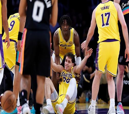 单场送出6次抢断，湖人侧翼新秀有潜力成长为一名顶级防守大闸