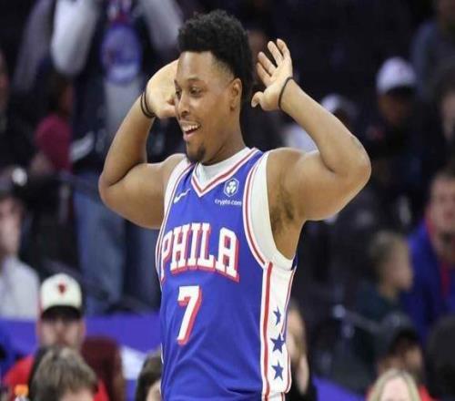 不老小钢炮！40岁洛瑞生日夜替补登场，20秒致命三分点燃全场