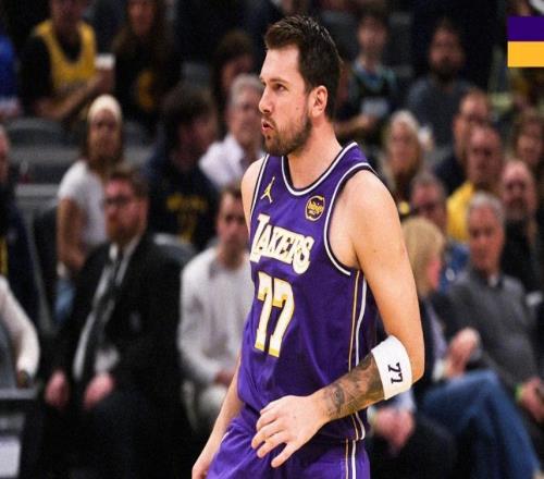 拒絕29分逆轉(zhuǎn)！東契奇轟43分，湖人險(xiǎn)勝東部倒一，同時(shí)也暴露隱患