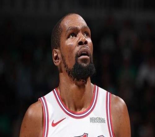 杜蘭特：輸球是因為我罰丟了那個球還有我出現(xiàn)了6次失誤