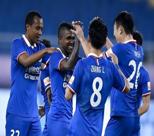 吳曦在申花表現(xiàn)越來越好，未來有望續(xù)約，值得期待