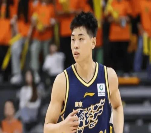 广东9396被北京绝杀球员评价：3人优秀，2人及格，6人低迷