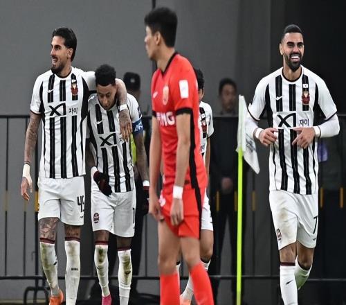 意外！上港隊未來三個位置需要內(nèi)部挖潛補(bǔ)強(qiáng)，球迷直言很期待