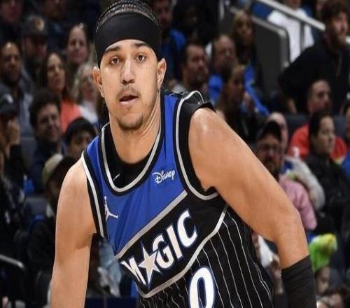 莫斯利：布萊克已恢復輕量投籃訓練尚未參與對抗性訓練