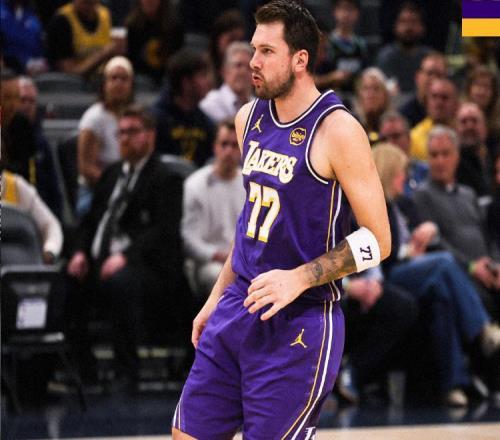 东契奇43分7助攻湖人战胜步行者，勒布朗23分9板9助里夫斯25分