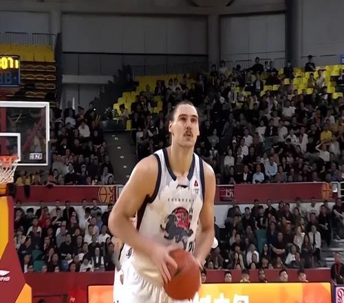 23次失誤釀苦果！山東男籃94100負(fù)山西，三連勝終結(jié)排名跌至第六