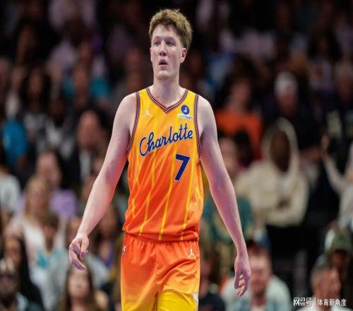 26+11+8，沒有懸念了！他就是2026新秀最佳