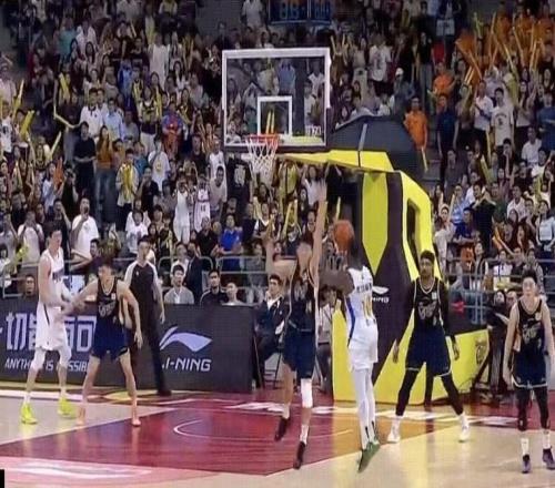 主場被北京20分大逆轉(zhuǎn)，廣東本賽季第四次遭遇對手絕殺