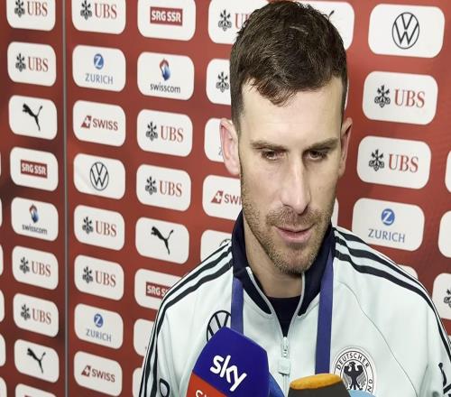 格羅斯：維爾茨的表現(xiàn)簡直難以置信卡爾有出色的足球智慧