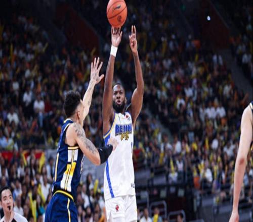 廣東傳1好3壞消息！關(guān)辛談焦泊喬離隊(duì)，比輸球更可怕的麻煩出現(xiàn)了