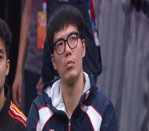 廣東傳1好3壞消息！關(guān)辛談焦泊喬離隊，比輸球更可怕的麻煩出現(xiàn)了