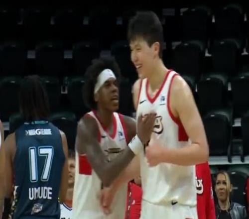 關(guān)鍵2+1鎖定勝局！楊瀚森下半場爆發(fā)，率隊挺進季后賽