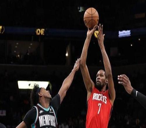 灰熊小将喷KD明星哨：难以相信裁判会如此讨好某人