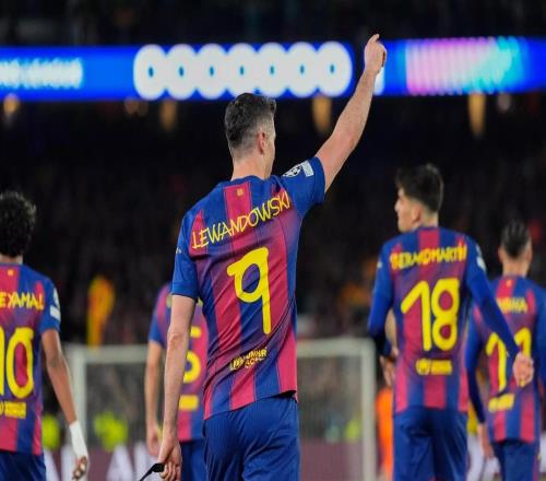 波蘭記者：萊萬拒絕了芝加哥火焰，下賽季大概率留在巴薩