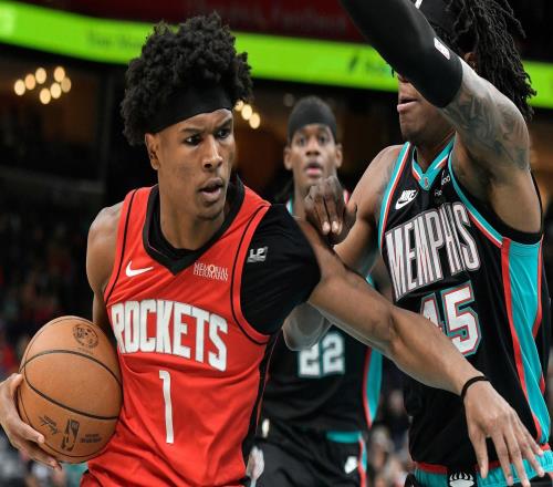 結(jié)束二連?。』鸺?人上雙穩(wěn)更衣室氛圍休媒仍不滿烏度卡用人