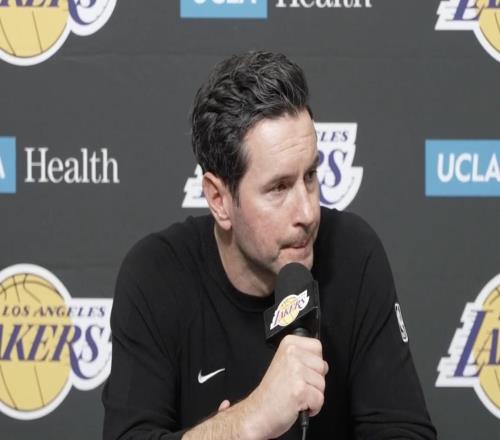 雷迪克：罚球数多是对手防守方式使然，会对东契奇技犯进行申诉