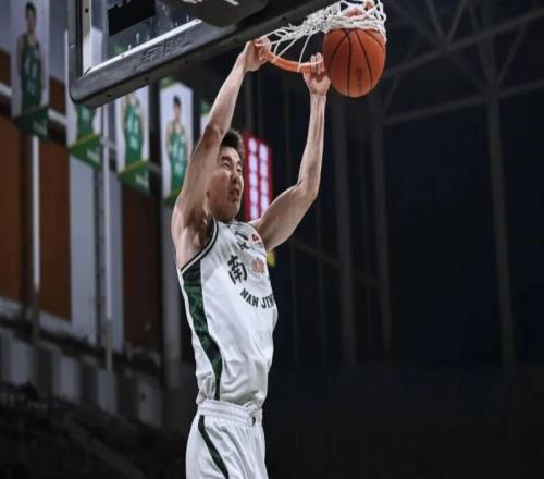 同曦沒郭昊文不行！帕克爆了一場就亂打，僅2人發(fā)揮，季后賽難了