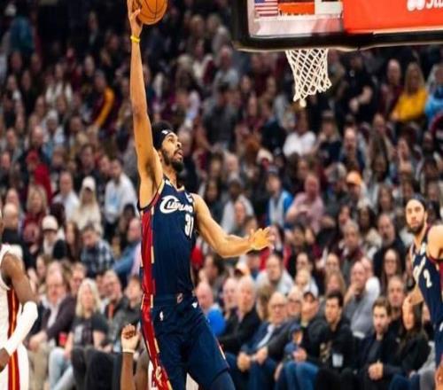 大勝！哈登17+14歷史第二，斯特魯斯29+8，但施羅德讓騎士很失望