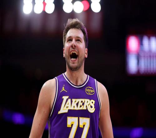 這次確定了！東契奇將被禁賽！三巨頭81分，魔鬼賽程要來(lái)了