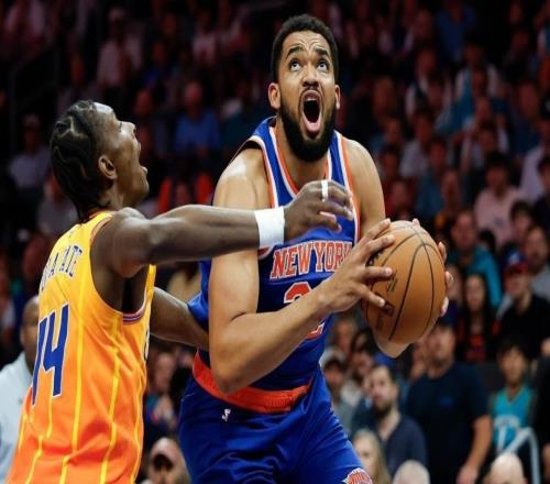 黃蜂終結(jié)尼克斯7連勝：克努佩爾26+11+8創(chuàng)紀(jì)錄布倫森26+13