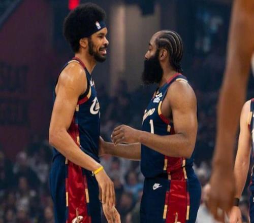 大勝！哈登17+14全隊(duì)第一，米切爾10中1阿德巴約14+16，阿倫爆發(fā)