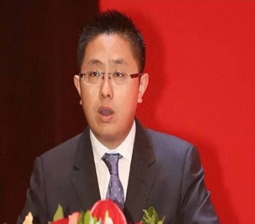 恒大蛀蟲(chóng)劉永灼，他揮霍敗家的瘋狂堪比許家印