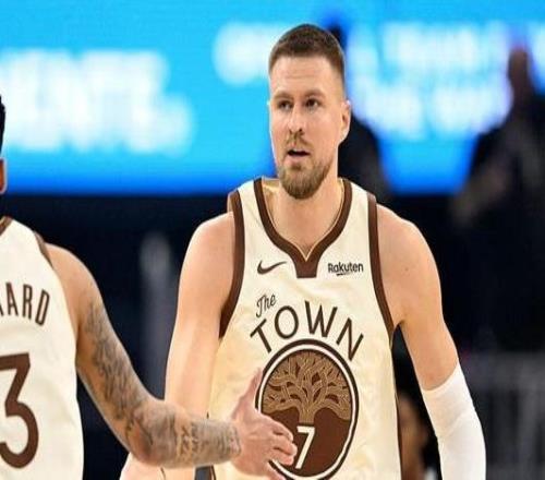 波爾津吉斯28+8桑托斯27分勇士主場(chǎng)力克奇才