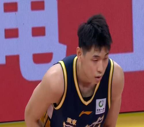 還不下課杜鋒清洗所有天賦球員，CBA史上最“爛”廣東隊(duì)誕生！