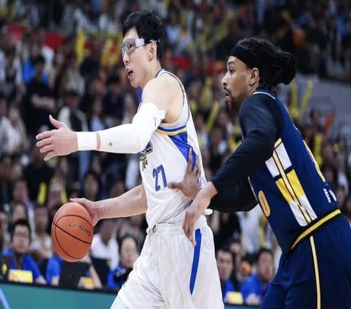 CBA動態(tài)更新，廣東vs北京，賽后廣東隊迎來三個好消息和一個壞消息，杜鋒重新證明自己