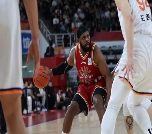 上海男籃VS山西！盧偉沖擊13連勝，淡厚然上演CBA首秀，央視直播
