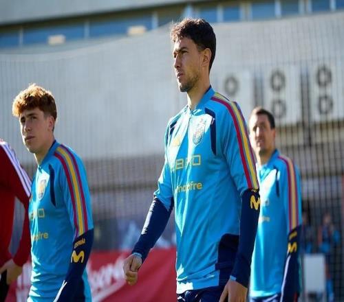 官方：阿森納中場(chǎng)蘇比門迪因右膝不適退出西班牙國家隊(duì)集訓(xùn)