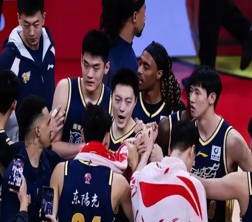 廣東VS四川前瞻：廣東戰(zhàn)魚腩自我調(diào)整，守住前四不容有失