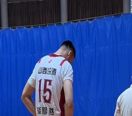 確定了！淡厚然已開始拍攝定妝照，最早4月1號(hào)出戰(zhàn)，彌補(bǔ)內(nèi)線隱患