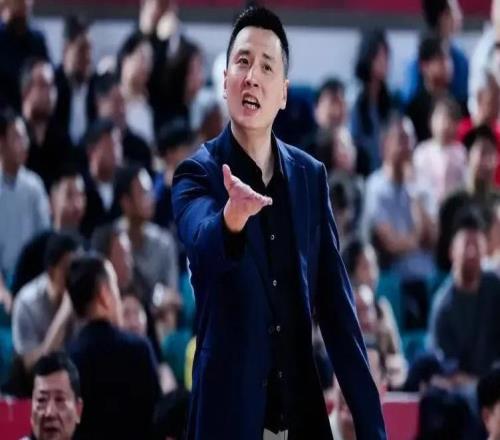 勝山西發(fā)布會(huì)！盧偉贊2功臣與角色球員發(fā)揮，古德溫點(diǎn)出團(tuán)隊(duì)籃球