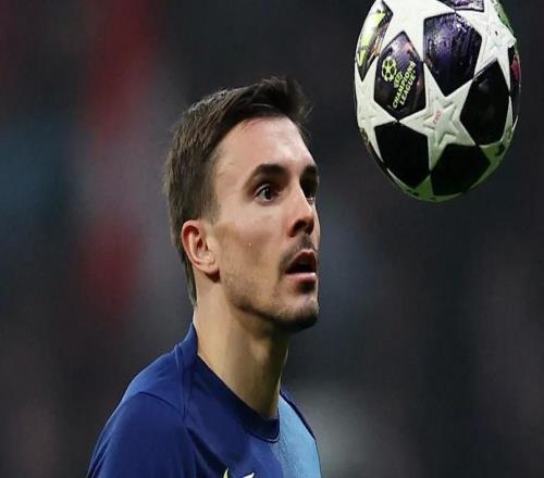 圖片報(bào)：帕利尼亞、薩拉戈薩買(mǎi)斷存變數(shù)，賽季結(jié)束或回歸拜仁