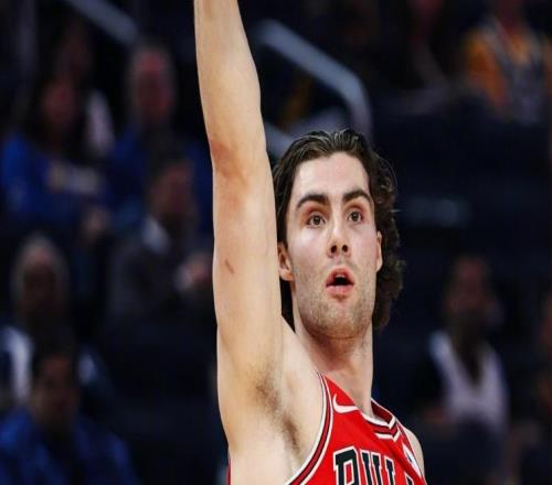 塞克斯頓絕殺超時(shí)！灰熊險(xiǎn)勝公牛結(jié)束5連敗吉迪第31次三雙