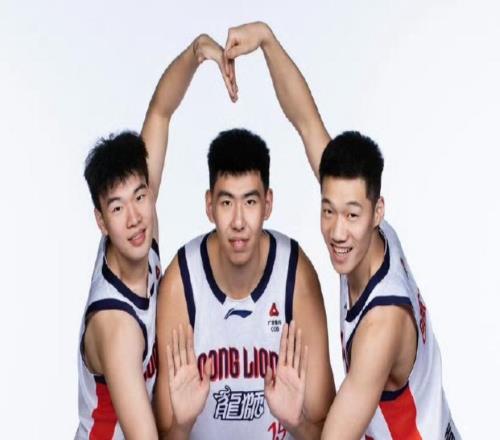 高效轟下20分9籃板！廣州中鋒一柱擎天，率隊(duì)打崩遼寧男籃