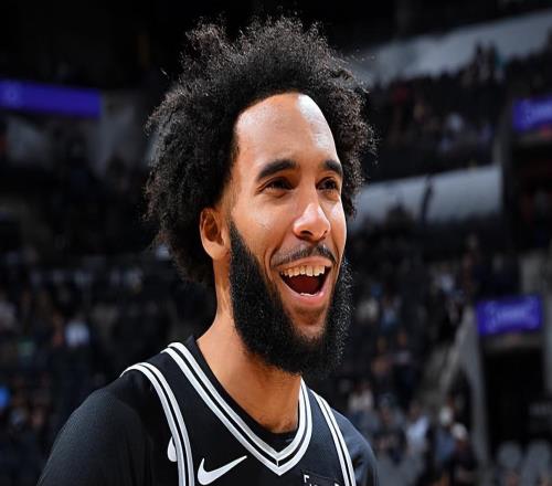 300萬美元的優(yōu)秀3D鋒線！馬刺簽到了最有性價比的拼圖型球員