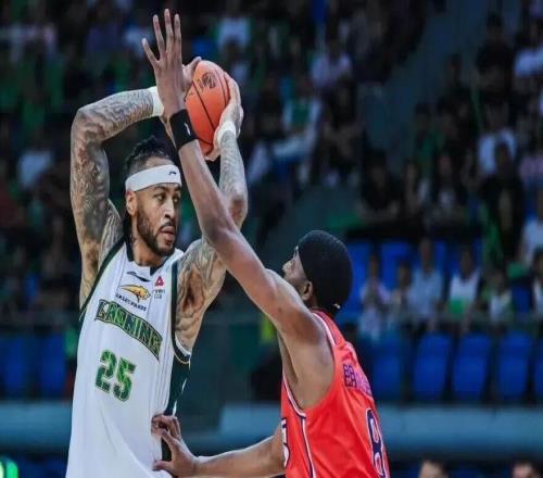 CBA男籃最新動態(tài)！遼寧16分慘敗廣州，賽后帶來三個壞消息，季后賽懸了