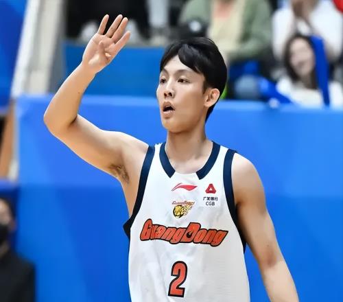 48分大勝止頹勢(shì)杜鋒迷之輪換遭靈魂拷問(wèn)，廣東隊(duì)要的究竟是什么