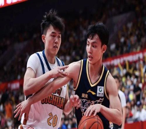 CBA男籃動態(tài)更新！廣東vs四川，賽前帶來廣東隊徐杰、焦泊喬、杜鋒以及四川男籃最新消息