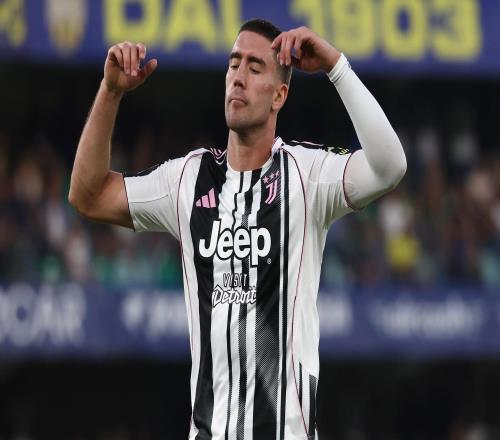 莫雷托：弗拉霍维奇和尤文的续约尚未向积极的方向突破