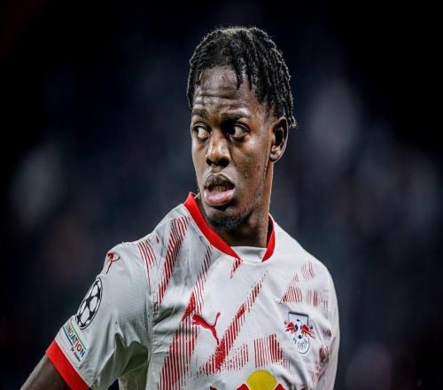 ESPN：曼联有意莱比锡后卫卢克巴，转会费最高可能达6900万镑