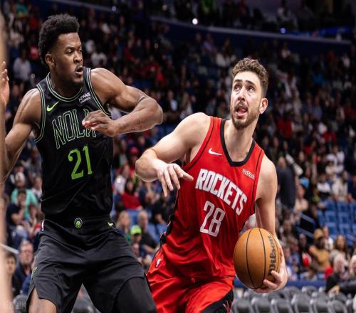 約基奇25+15+8無(wú)緣今日最佳球員！因?yàn)樯昃?6+14+7+3+3創(chuàng)3項(xiàng)紀(jì)錄