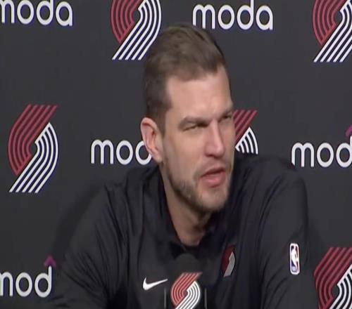 斯普利特：楊瀚森確實(shí)漲球了，現(xiàn)在的他比賽季開始時(shí)強(qiáng)了不少