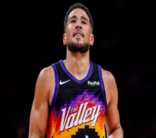 太陽25分大勝送爵士5連?。焊窳秩?jié)31+6布克26+8