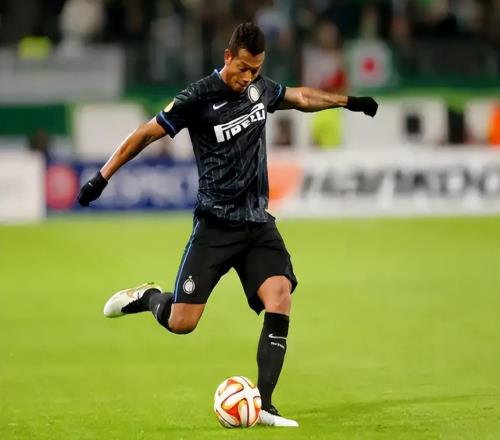 申花王牌意外提前回到俱樂部！中超第四輪能否出戰(zhàn)暫定，引發(fā)熱議