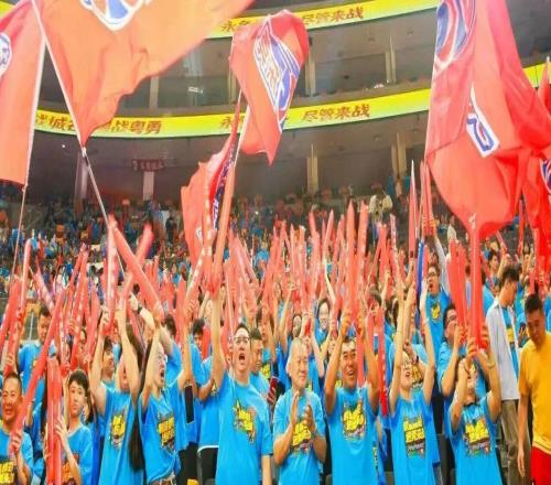 比赛完宵夜直落！这届“粤BA”还是太全面了