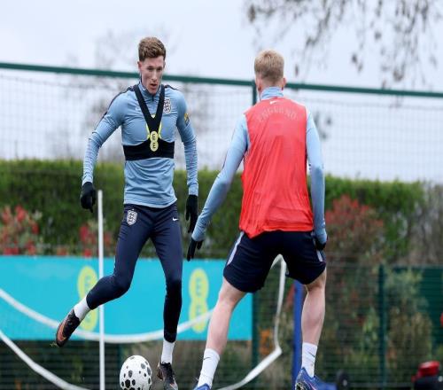 曼晚：安德森可以開始看柴郡的房子了，就看是去曼城還是曼聯(lián)